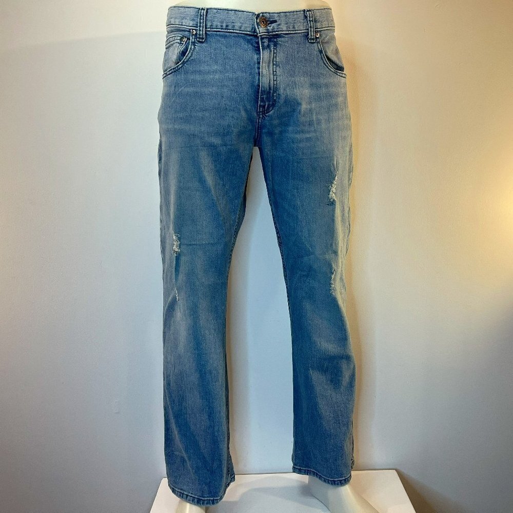 INC International Concepts Men's Modern Boot Light Wash Jeans - Size 36 x 30 NWT